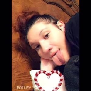 Meet your Posher, Bailey